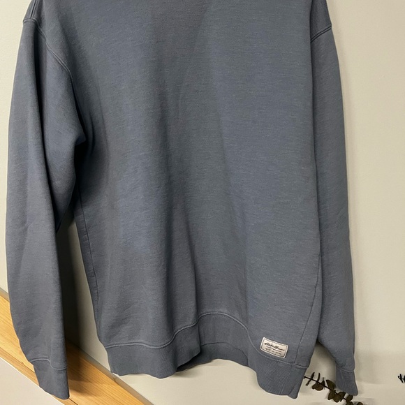 Eddie Bauer Men's Blue Crewneck Sweater - Picture 1 of 3